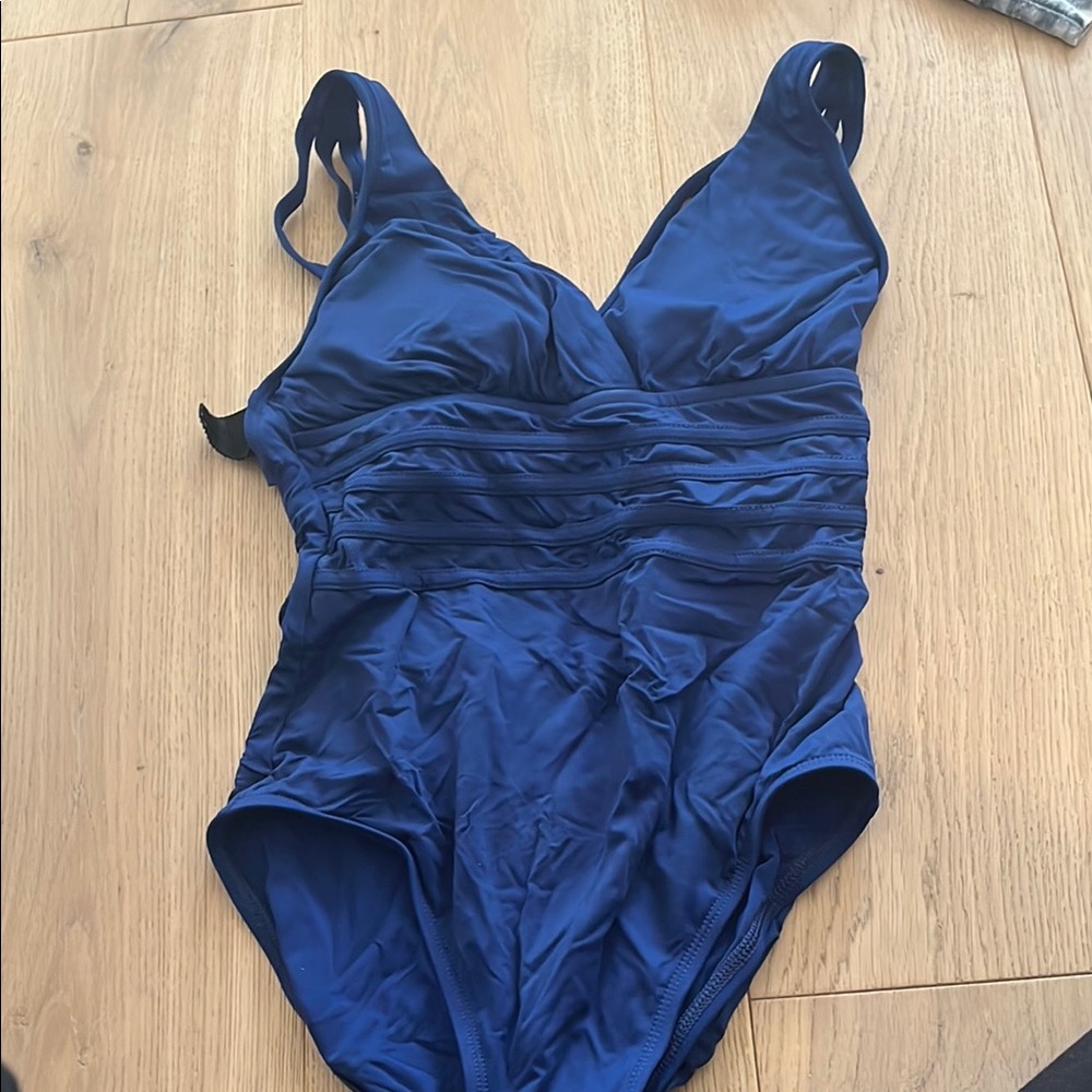 Navy Blue V-Neck One Piece Swimsuit with Ruching